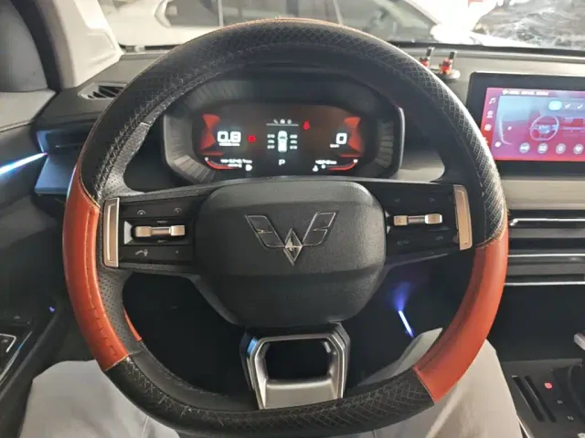 Wuling Asta — Фото автомобиля 2