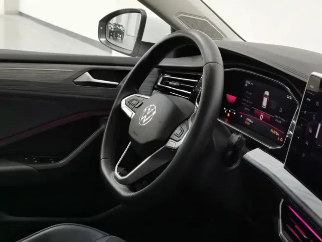 Volkswagen Sagitar — Фото автомобиля 22