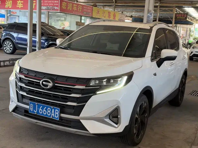 GAC Trumpchi GS3 — Фото автомобиля 3