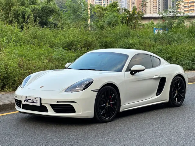 Фотография автомобиля — Porsche 718