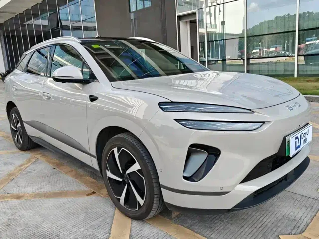 BYD Sealion 06 — Фото автомобиля 3