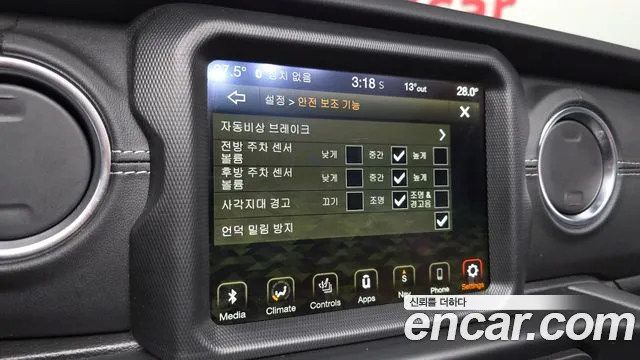 Jeep Wrangler Wrangler (JL) — Фото автомобиля 15