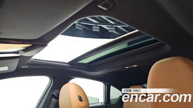 BMW i4 — Фото автомобиля 28