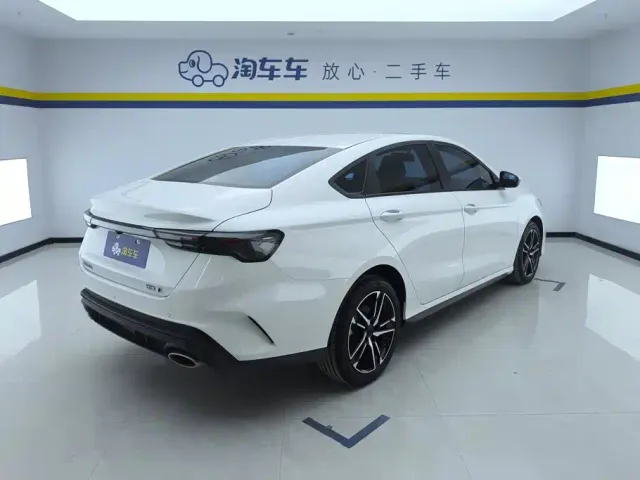 Geely Binrui — Фото автомобиля 3