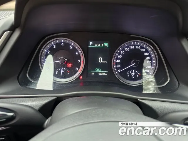 Hyundai Sonata Sonata (DN8) 2.0 LPG(Для проката) — Фото автомобиля 16