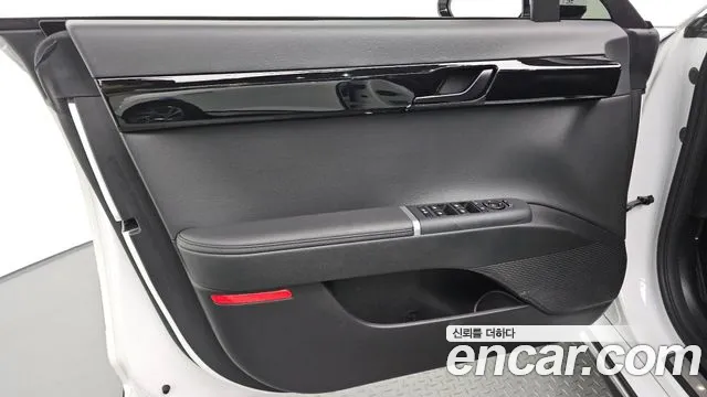 Hyundai Grandeur GN7 — Фото автомобиля 13