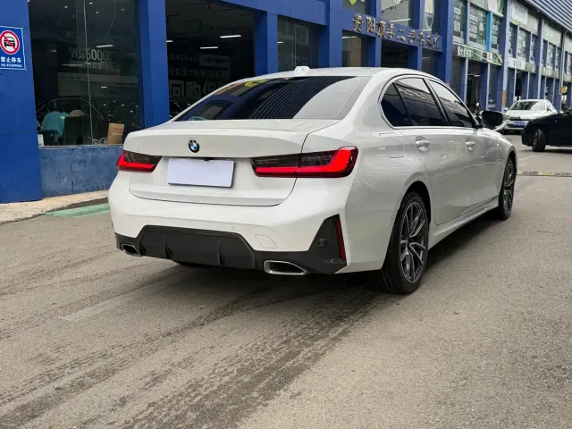 BMW 3 Series — Фото автомобиля 8