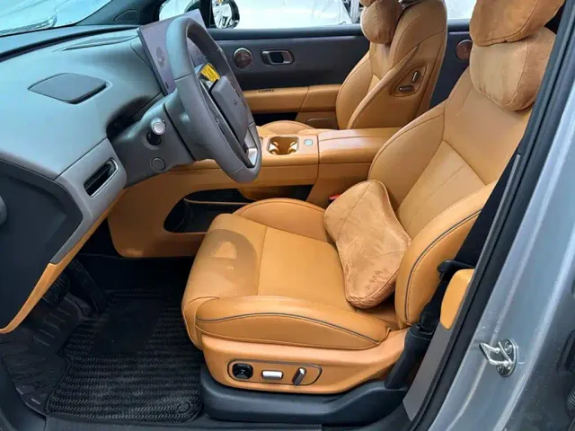 Li Auto i6 — Фото автомобиля 11