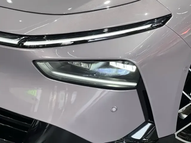 XPeng XPeng P7+ 2024 Long Range Max — Фото автомобиля 20