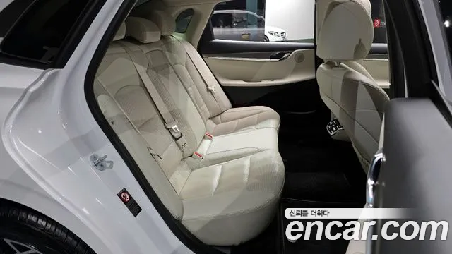 Hyundai Grandeur — Фото автомобиля 9