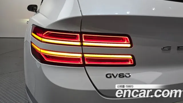 Genesis GV80 — Фото автомобиля 7
