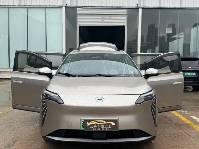 GAC Aion Y — Фото автомобиля 17