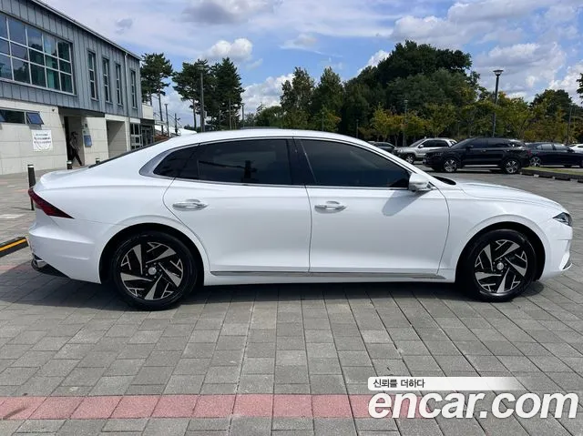Hyundai Grandeur Grandeur (New) Hybrid — Фото автомобиля 3