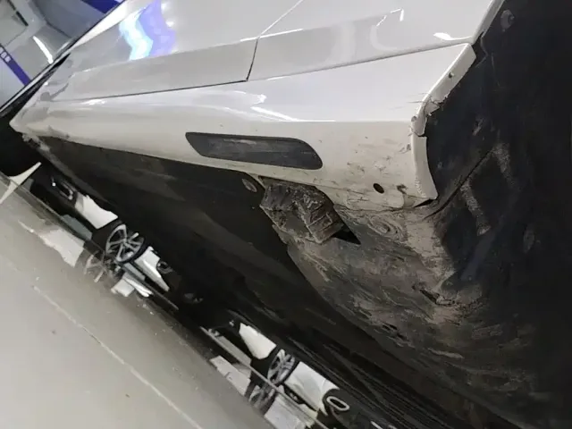 BMW 3 Series — Фото автомобиля 20
