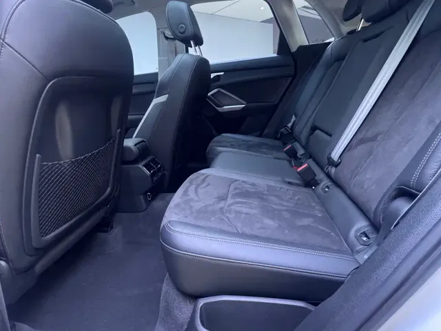 Audi Q3 — Фото автомобиля 14