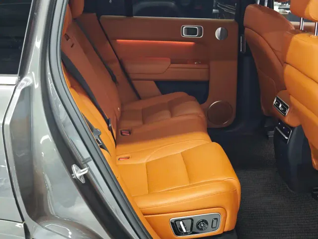 Li Auto L7 — Фото автомобиля 18