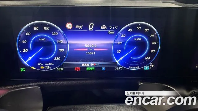 Mercedes-Benz EQB — Фото автомобиля 8