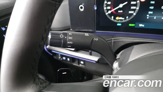Hyundai Santa Fe — Фото автомобиля 29
