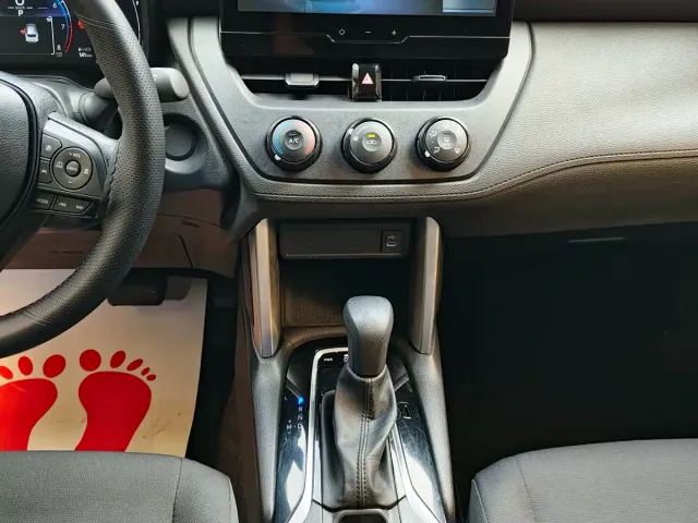 Toyota Corolla Cross — Фото автомобиля 12