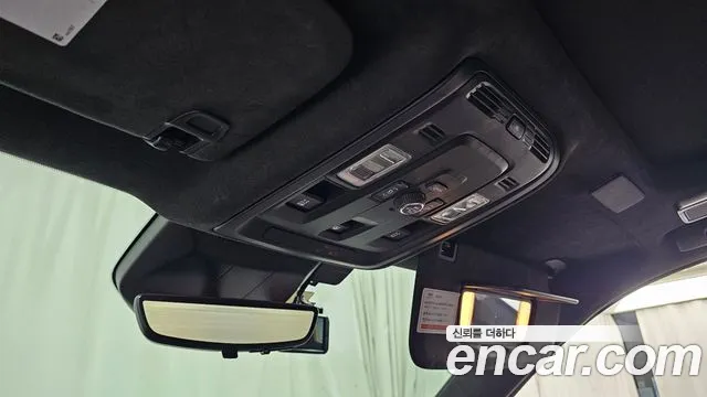 Cadillac Escalade 5th Gen — Фото автомобиля 27