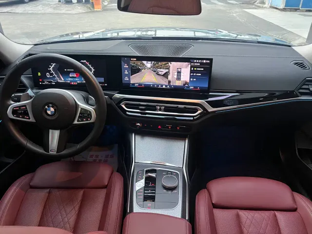 BMW 3 Series — Фото автомобиля 11