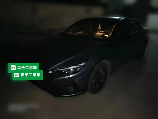 Фотография автомобиля — Hyundai Elantra