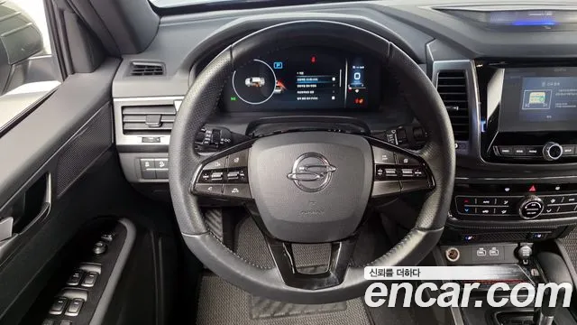 KG_Mobility_Ssangyong Rexton Новый Rexton Sport Khan Дизель 2.2 4WD — Фото автомобиля 13