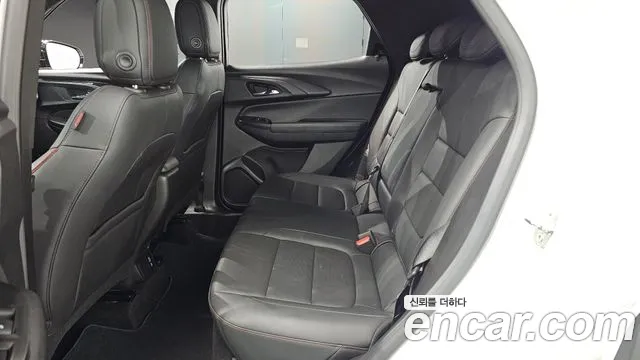 Chevrolet Trailblazer — Фото автомобиля 17