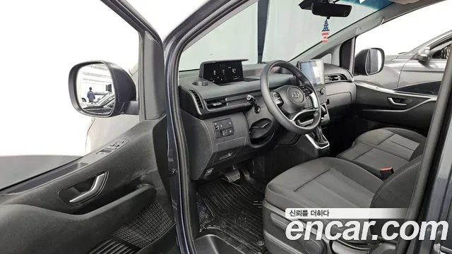Hyundai Staria — Фото автомобиля 10