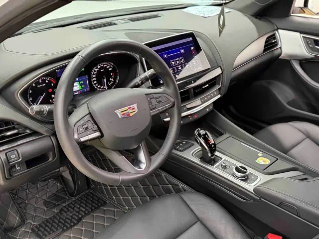 Cadillac CT5 — Фото автомобиля 13