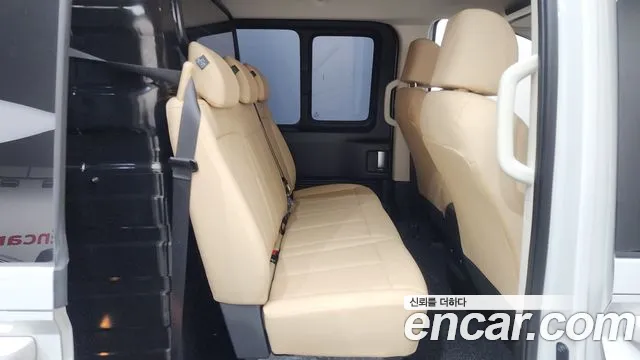 Hyundai Staria Staria (New) — Фото автомобиля 11