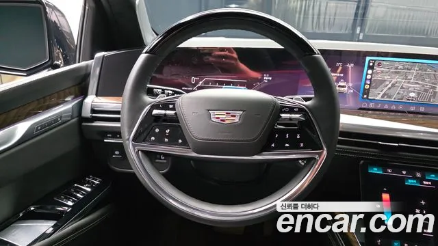Cadillac Escalade Escalade 5 поколение — Фото автомобиля 4