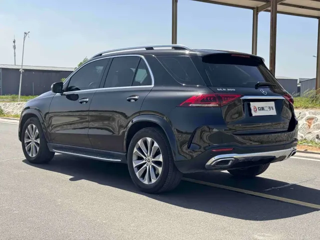 Mercedes-Benz GLE-Class — Фото автомобиля 6