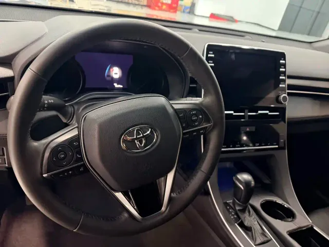 Toyota Avalon — Фото автомобиля 7