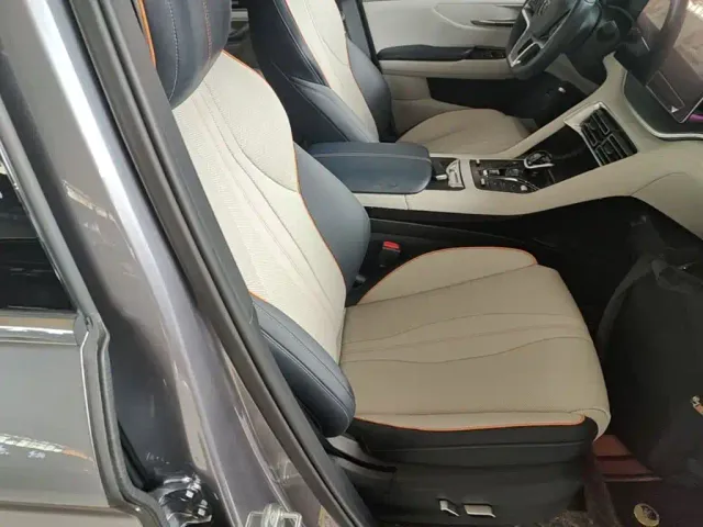 BYD Song PLUS — Фото автомобиля 24