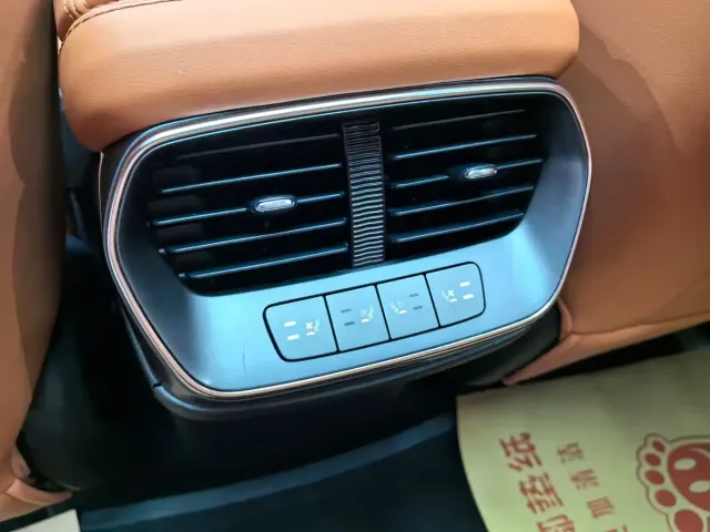 BYD Sealion 07 EV — Фото автомобиля 21