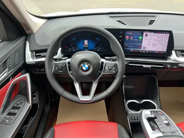 BMW X1 — Фото автомобиля 14