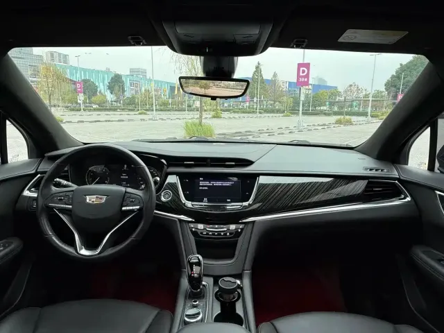 Cadillac Cadillac XT6 2022 2.0T 6-Seater 4WD Luxury 120th Anniversary Limited Edition — Фото автомобиля 10