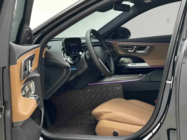 Mercedes-Benz E-Class — Фото автомобиля 10