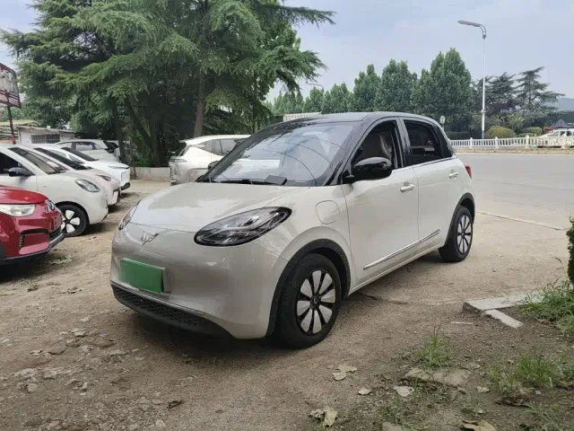 Фотография автомобиля — Wuling Bingo