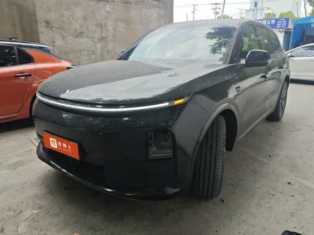 Фотография автомобиля — Li Auto L6