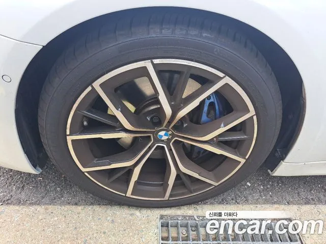 BMW 5-Series — Фото автомобиля 14