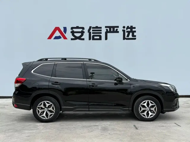 Subaru Forester — Фото автомобиля 7