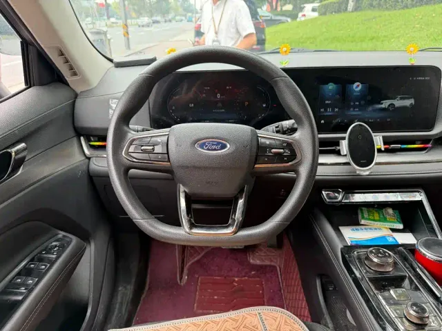 Ford Lingrui — Фото автомобиля 14