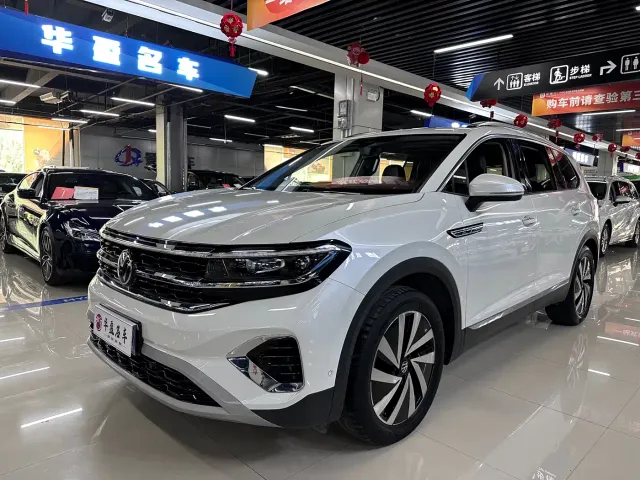 Фотография автомобиля — Volkswagen Talagon