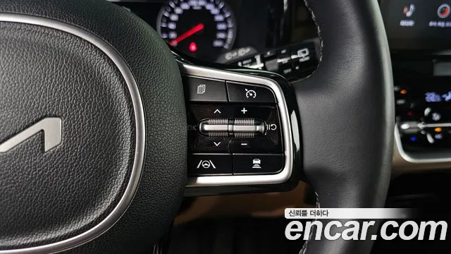 Kia Sorento Sorento 4-е поколение Бензин 2.5T 2WD — Фото автомобиля 14
