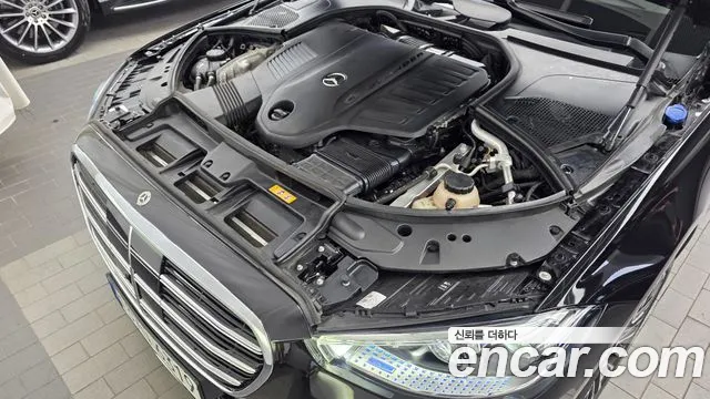 Mercedes-Benz S-Class — Фото автомобиля 6