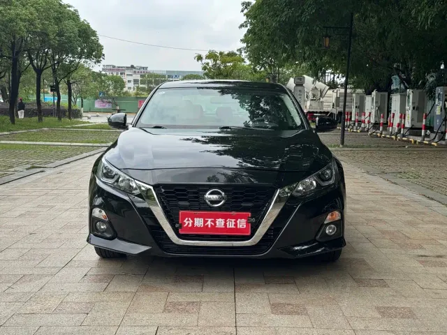 Nissan Teana — Фото автомобиля 2