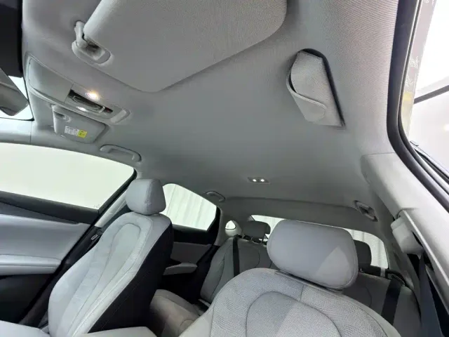 BYD Seal 06 — Фото автомобиля 13