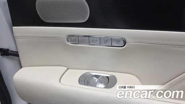 Genesis G90 RS4 — Фото автомобиля 27